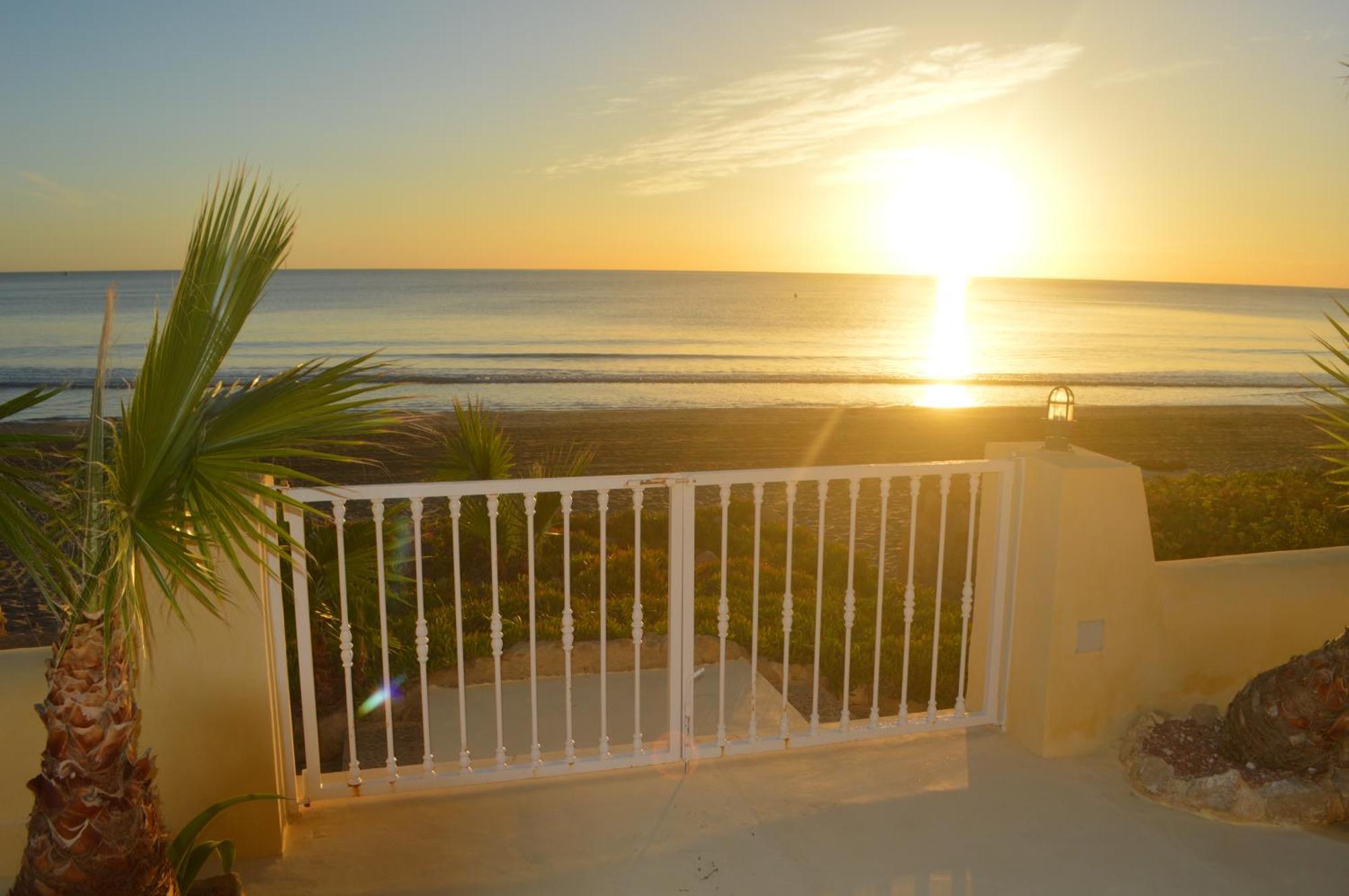 Excepcional Apartamento Loft A Pie De Playa En Chalet Roquetes Alicante Exterior foto